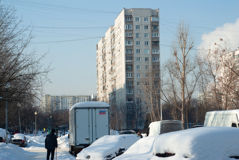 <<МНОГОКВАРТИРНЫЙ ДОМ>>)